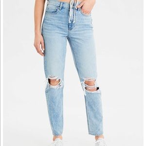 American Eagle High Rise Mom Jeans
